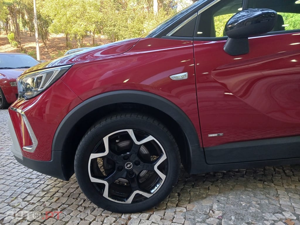 Opel Crossland 1.2 T Design & Tech