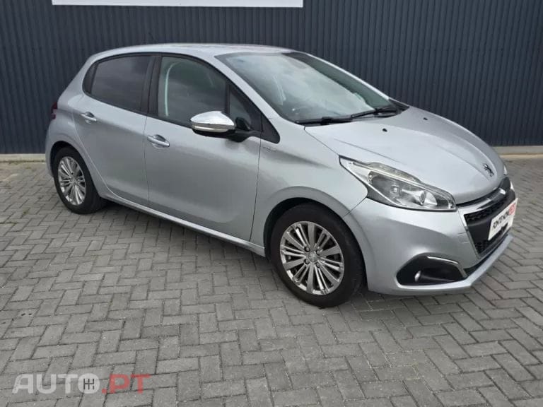 Peugeot 208 1.2 PureTech Style