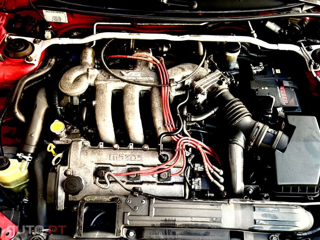 Mazda MX-3 1.8  V6