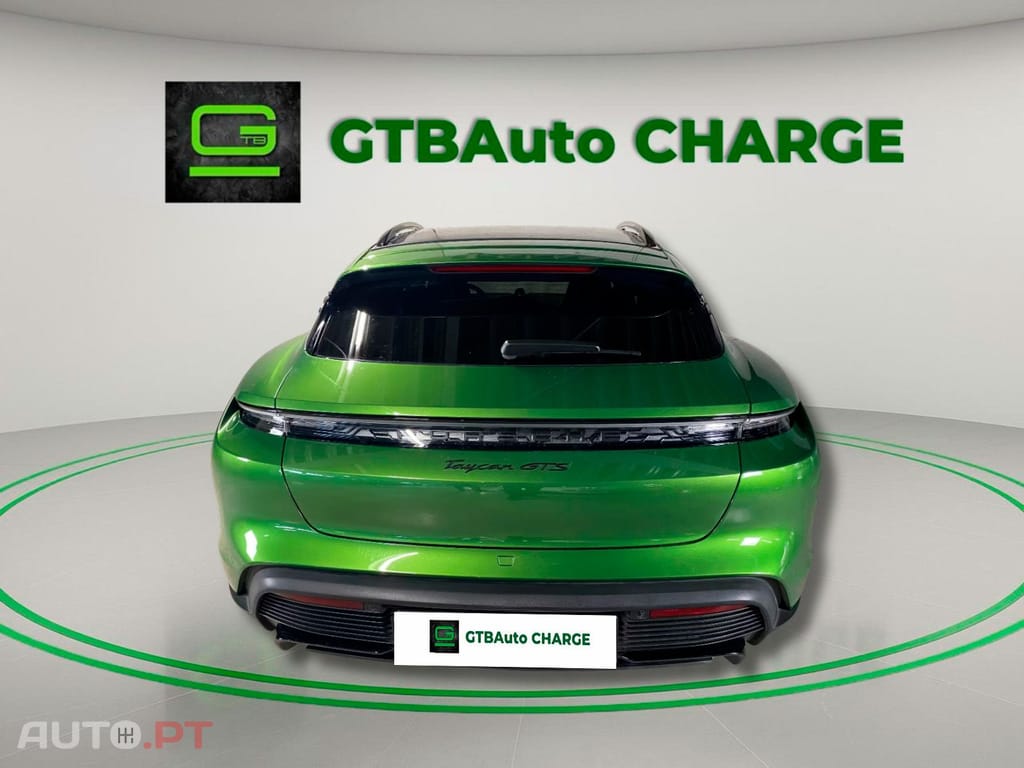 Porsche Taycan GTS I.V.A DEDUTIVEL 
