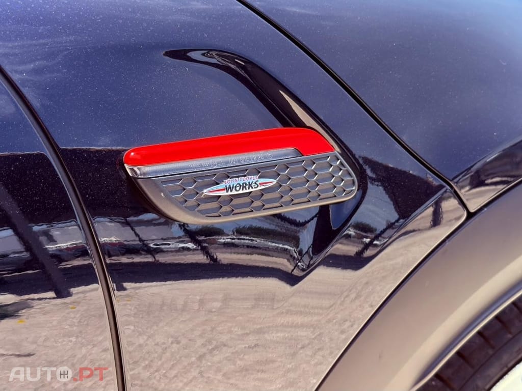 MINI Cabrio John Cooper Works Auto Desportiva