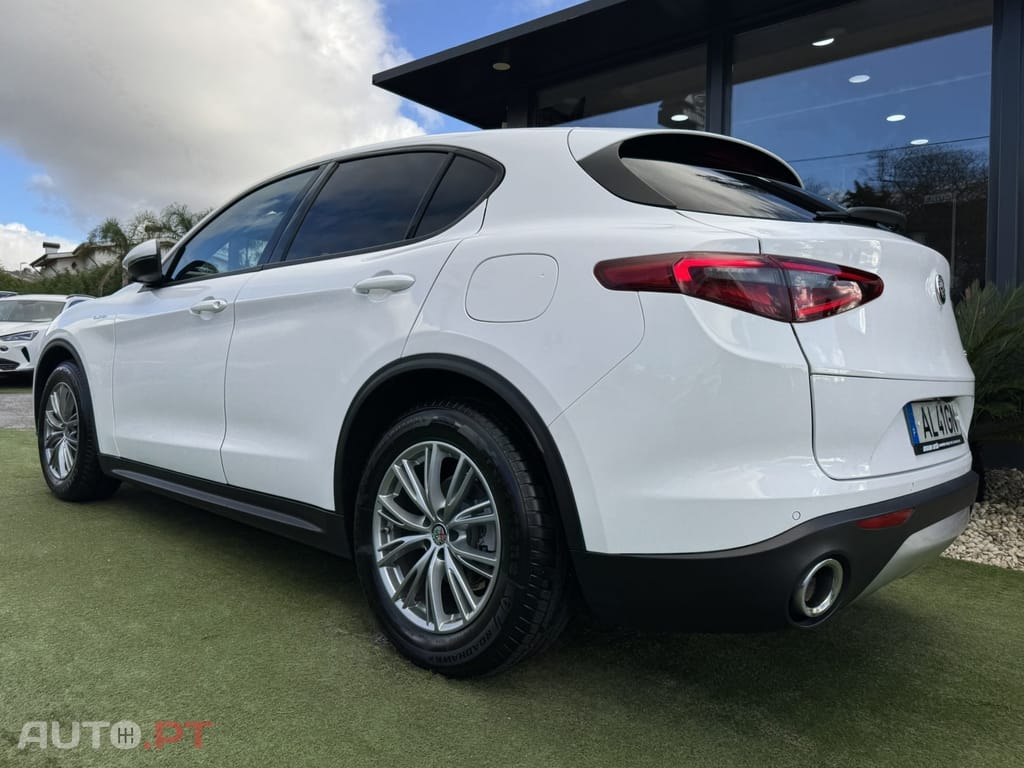 Alfa Romeo Stelvio 2.2 D Super AT8