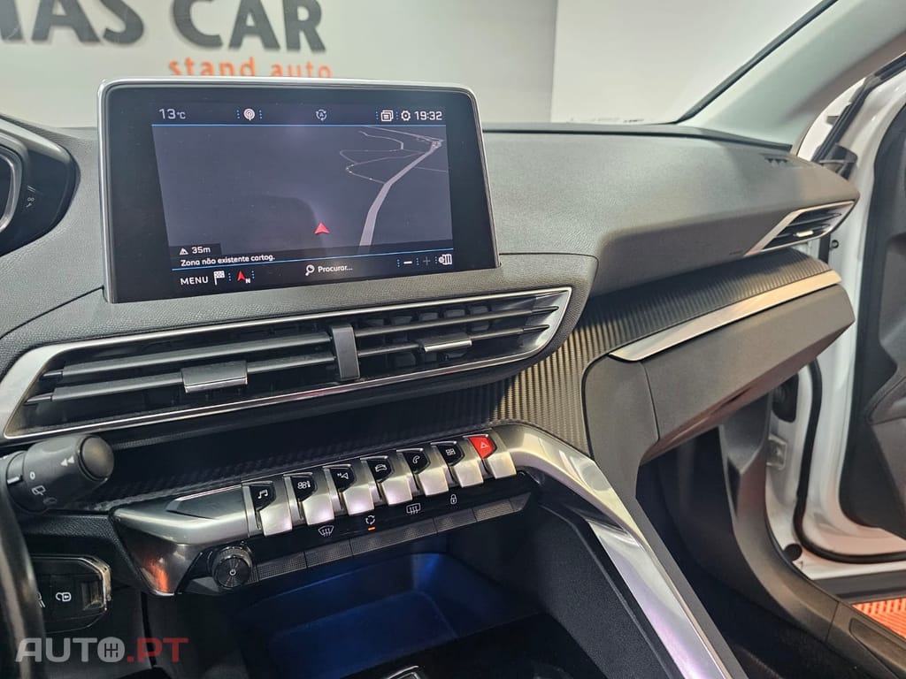 Peugeot 5008 1.5 BlueHDi Allure EAT8