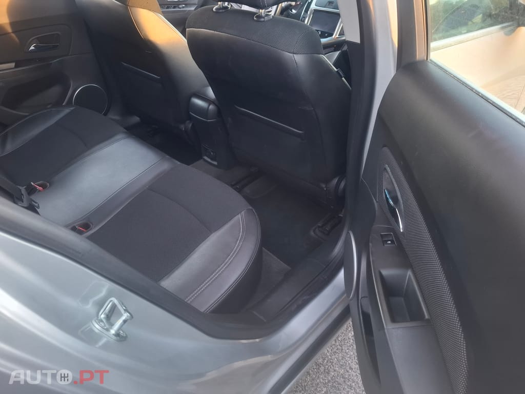 Chevrolet Cruze 1.7 TD