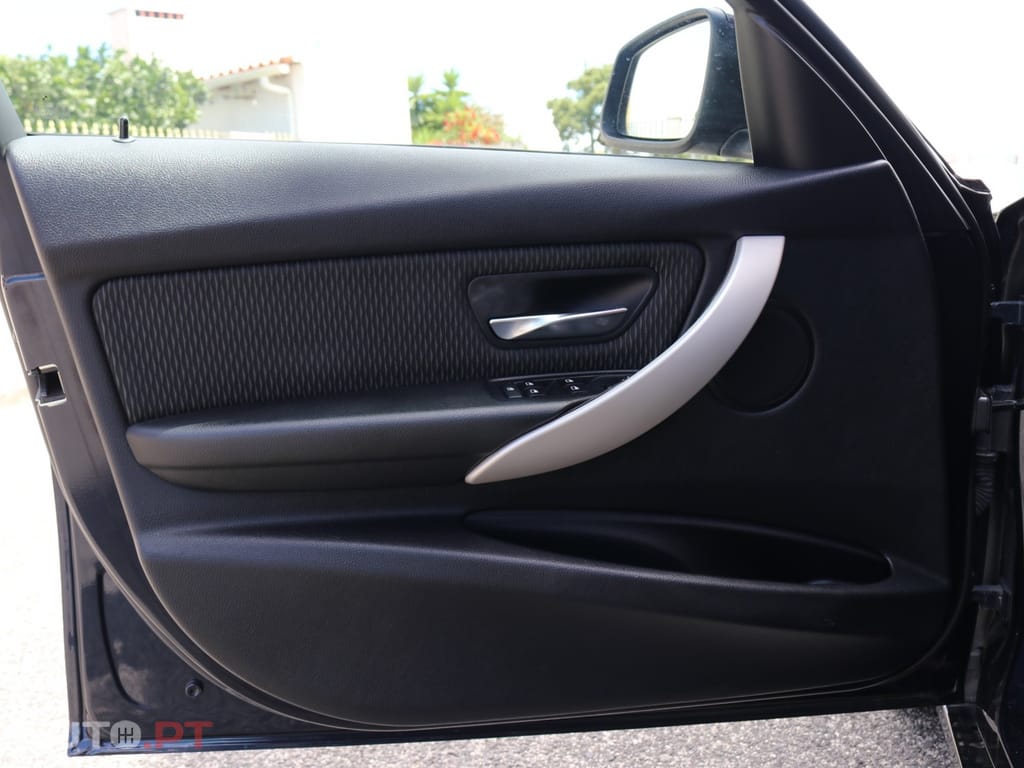 BMW 320 d Touring Line Modern