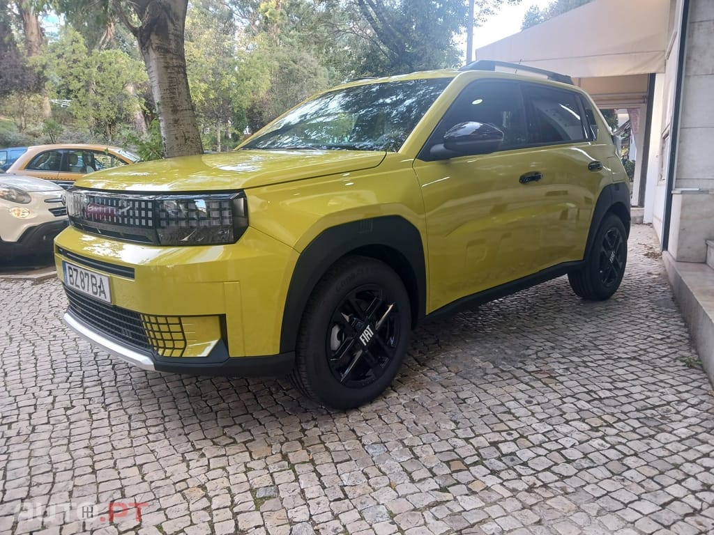 Fiat Grande Panda 1.2 Hybrid Icon eDCT