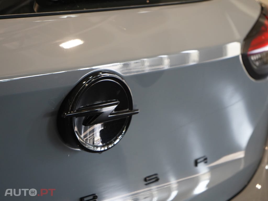 Opel Corsa 1.2 T GS