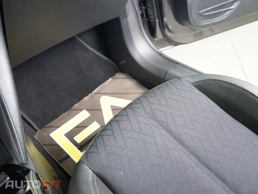 Opel Corsa-E GS Line