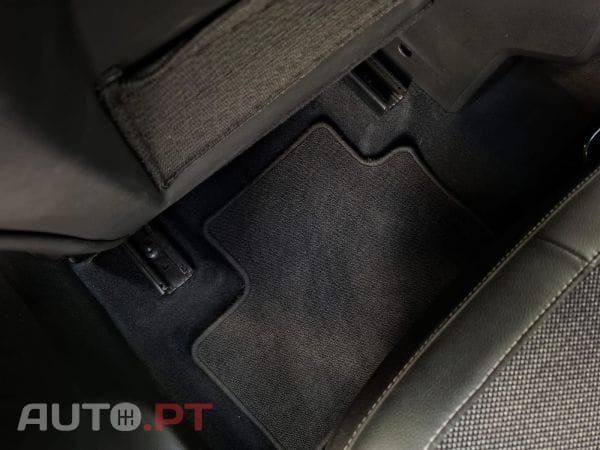 Renault Clio TCe 100 Bi-Fuel Techno