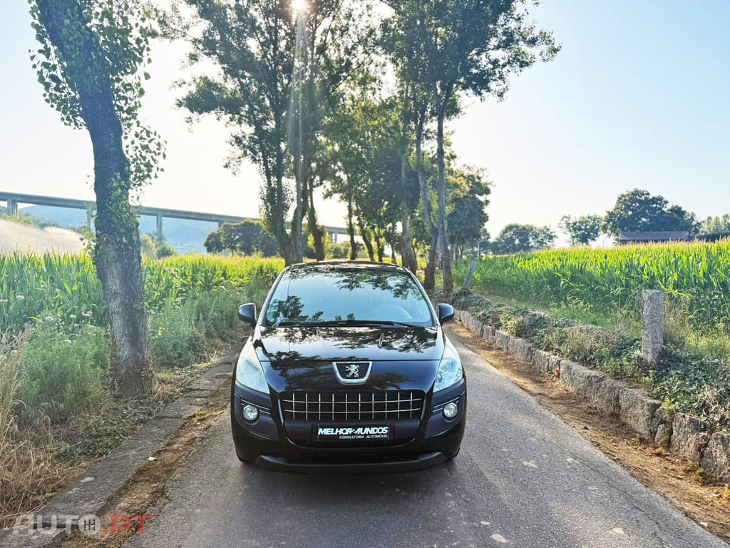 Peugeot 3008 1.6 HDi Executive CMP6
