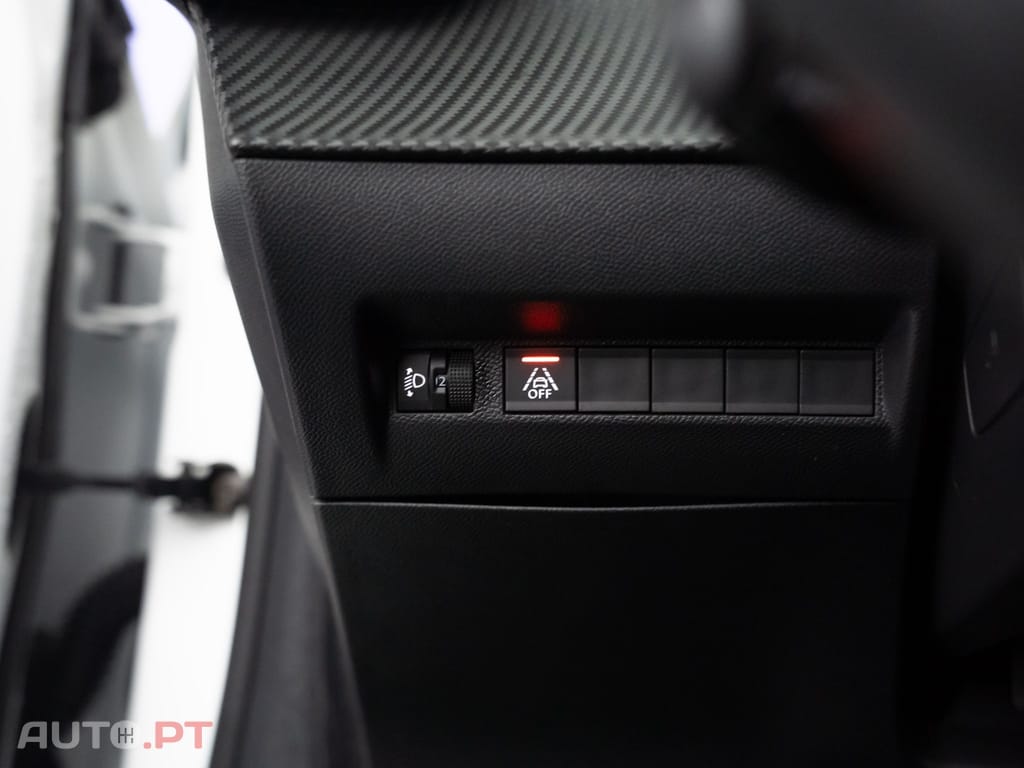 Peugeot E-208 50 kWh Active Pack