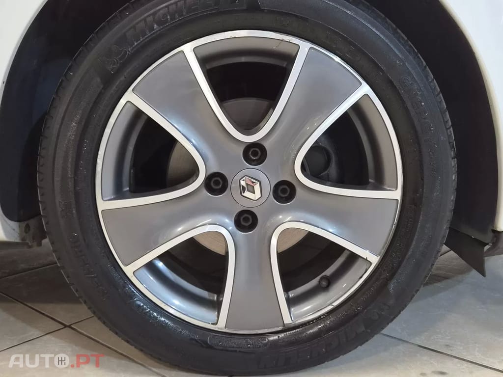 Renault Clio Sport Tourer 1.5 DCi BUSINESS