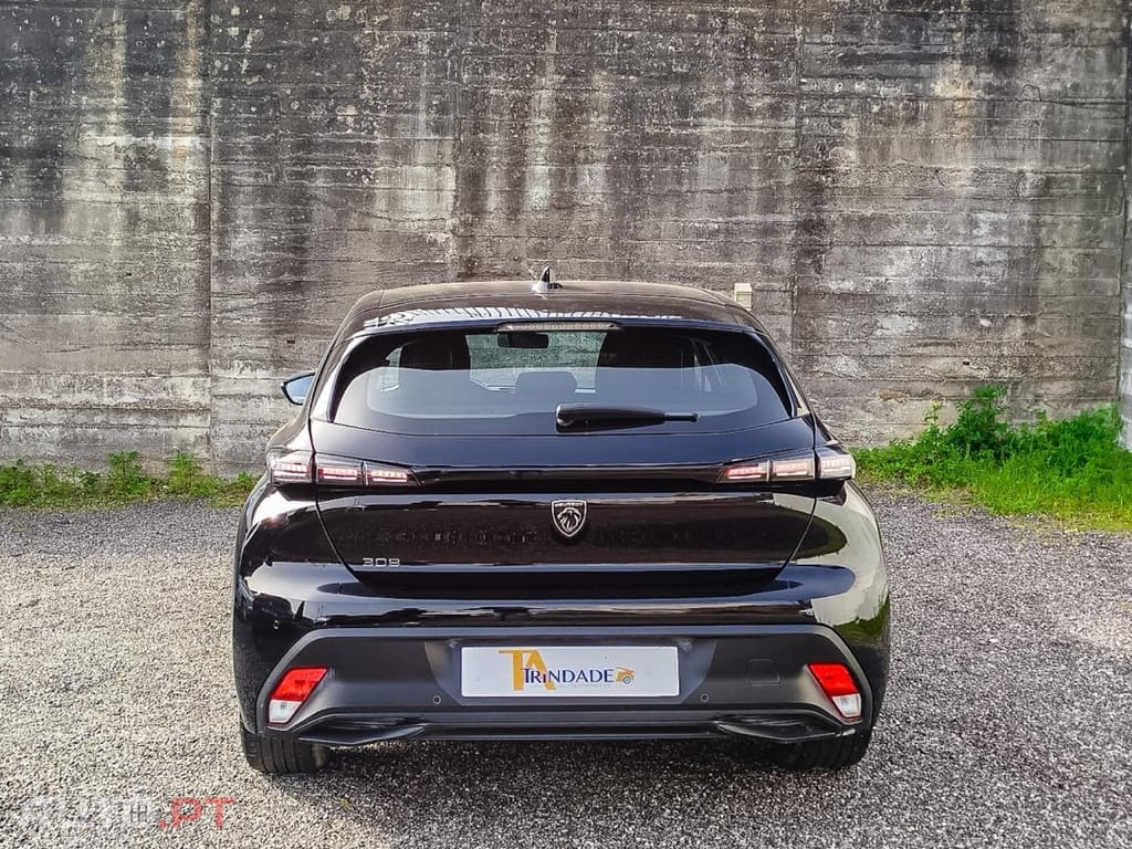 Peugeot 308 PureTech 130 EAT8 Active Pack