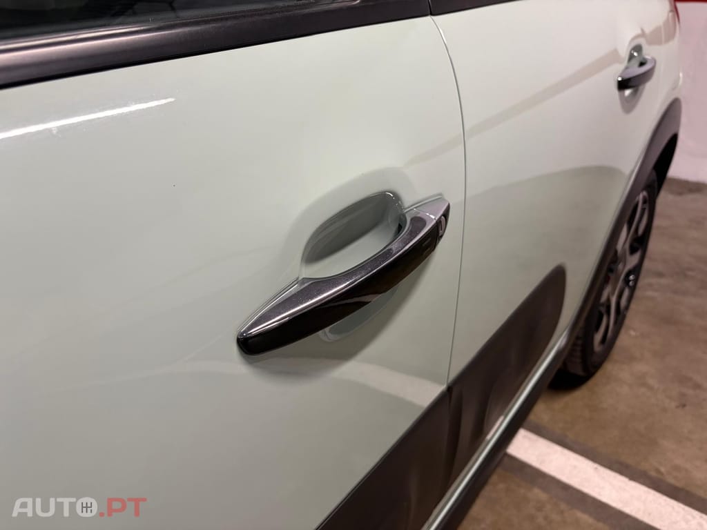 Citroen C3 1.2 PureTech Shine EAT6