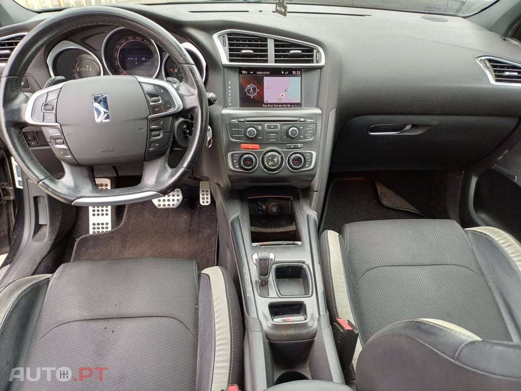 Citroen DS4 1.6 e-HDi So Chic CMP6