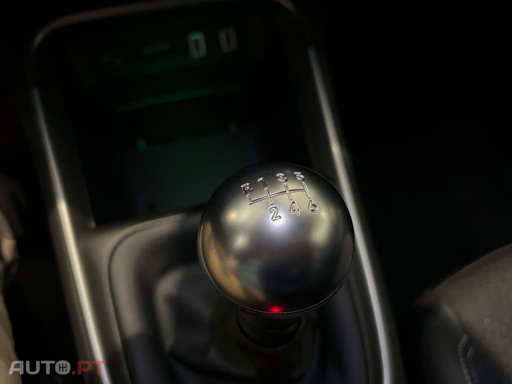 Jeep Avenger 1.2 GSE T3 Summit