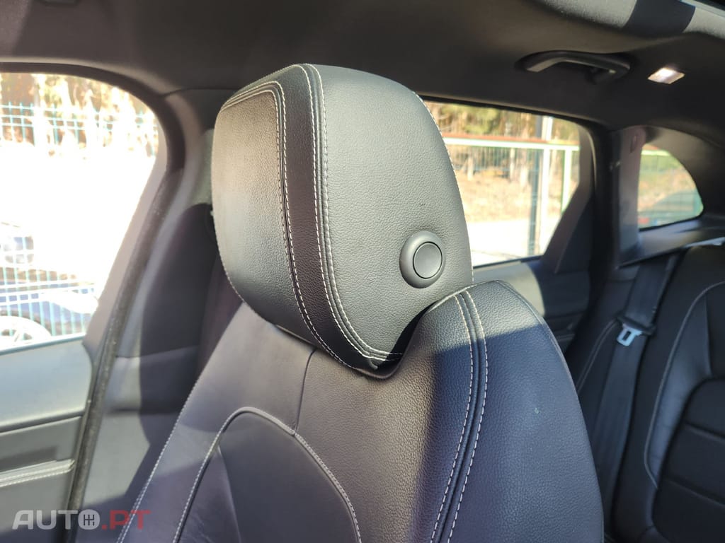 Jaguar F-Pace 2.0 i4D R-Sport