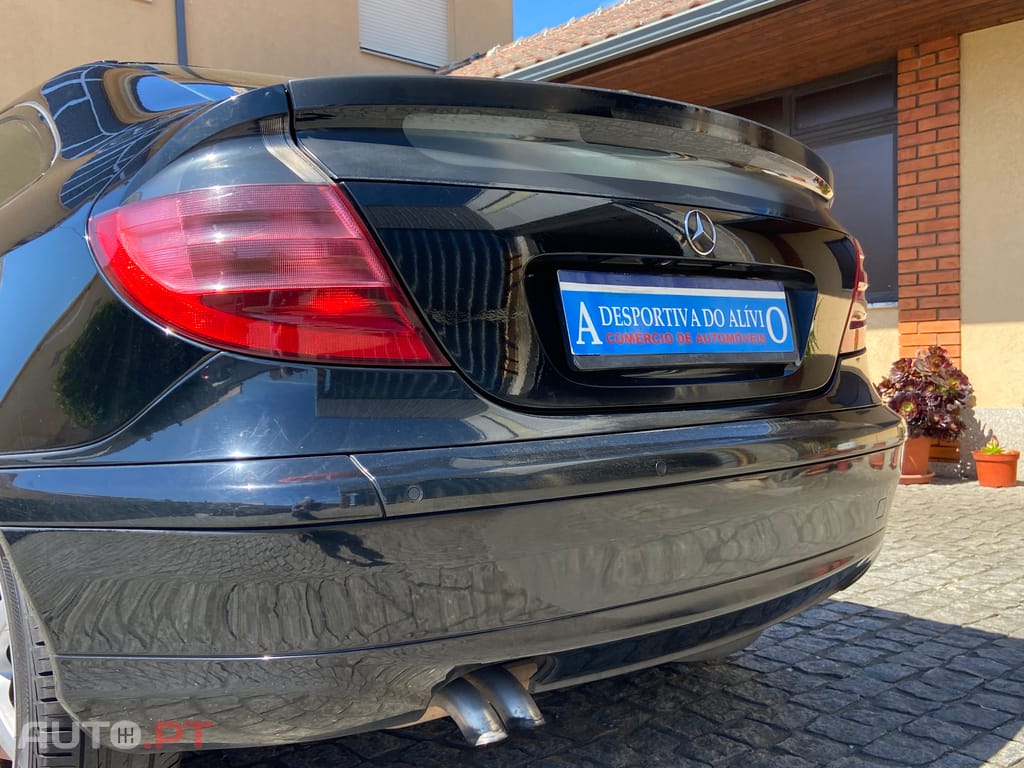 Mercedes-Benz C 220 CDI COUPE