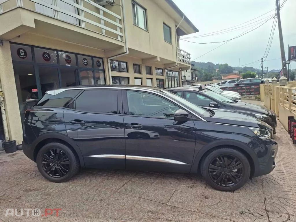 Peugeot 3008  Puretech 130 Stop Start Allure