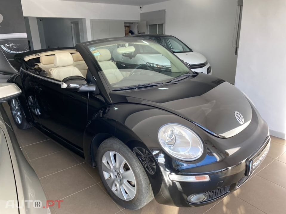 Volkswagen New Beetle Cabriolet 1.4 Top Couro