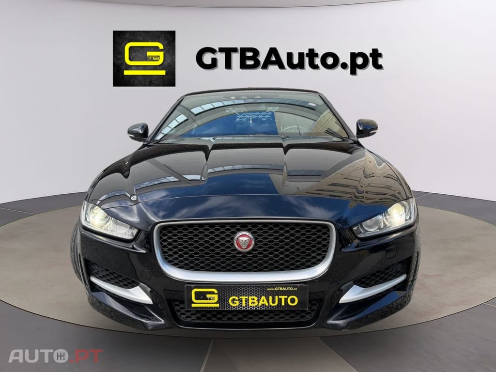 Jaguar XE 2.0 D Prestige