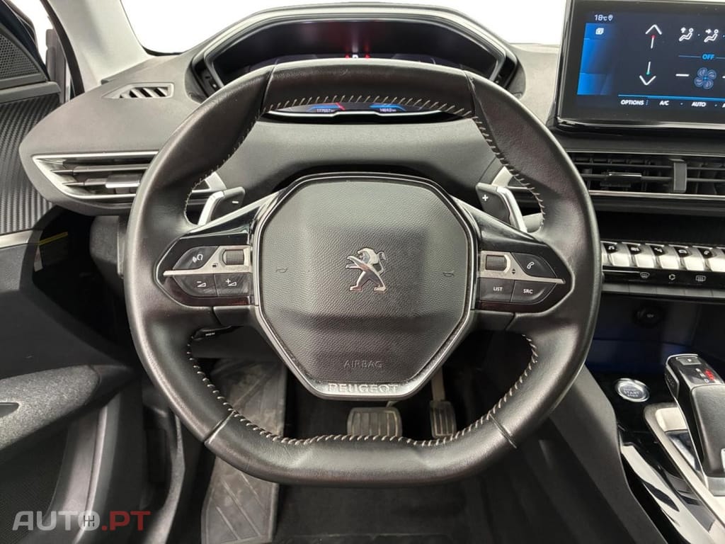 Peugeot 3008 1.2 PureTech Active Pack EAT8