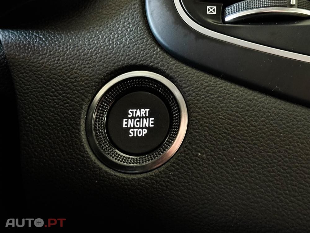 Renault Mégane TCe 140 GPF EDC TECHNO