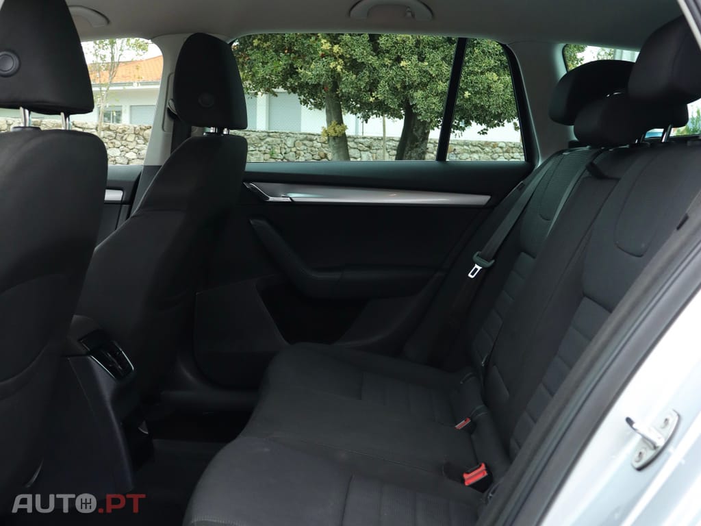 Skoda Octavia Break 1.6 TDi Sportline
