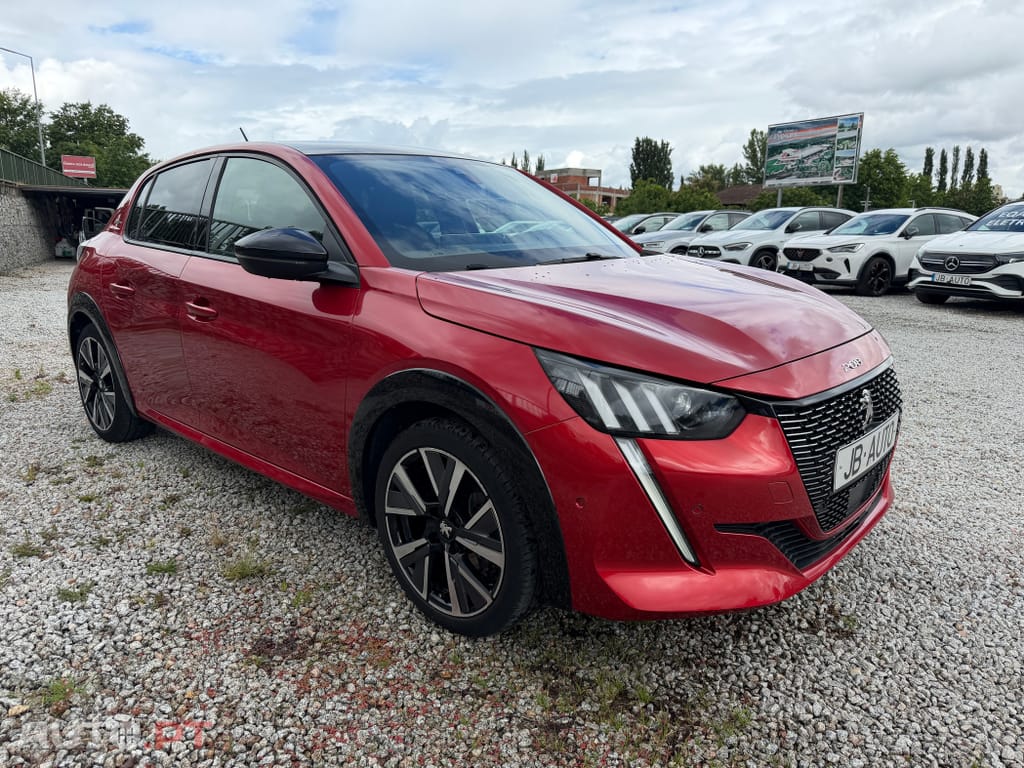 Peugeot 208 1.2 PureTech GT Line