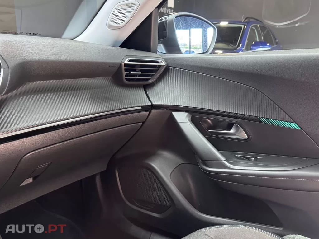Peugeot 2008 1.2 PureTech Allure Pack