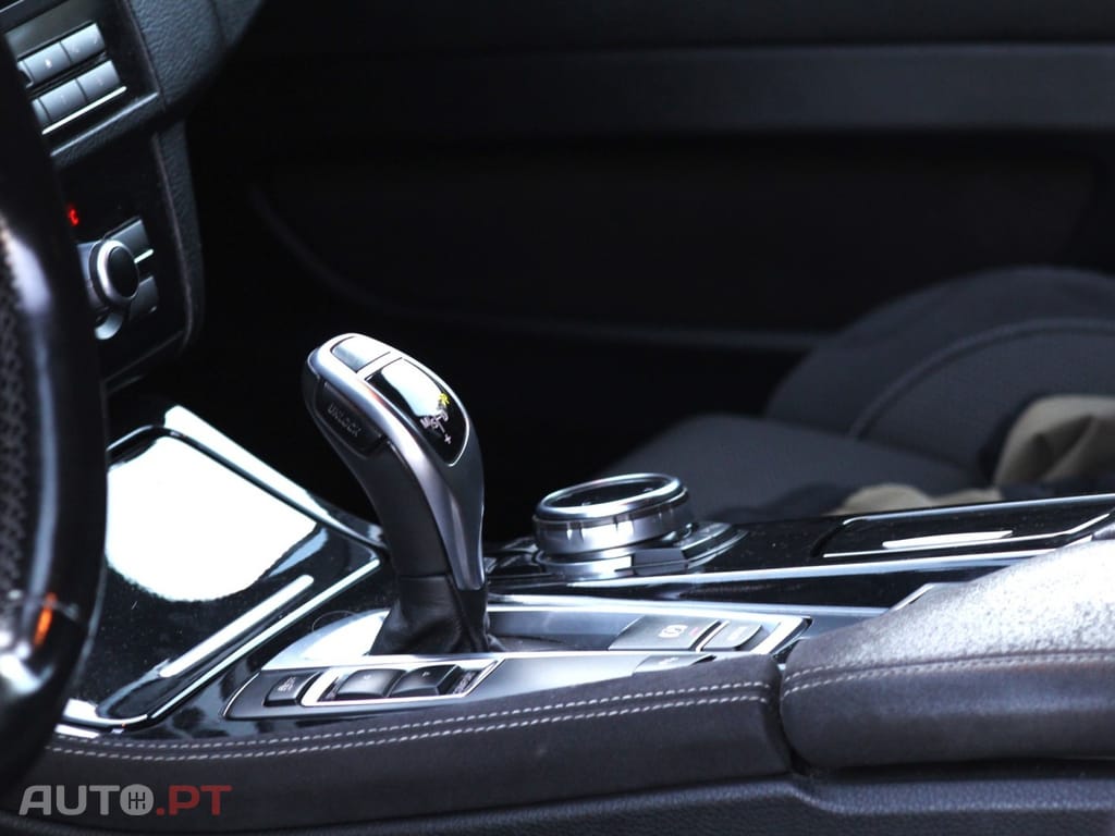 BMW 520 d xDrive Pack M Auto