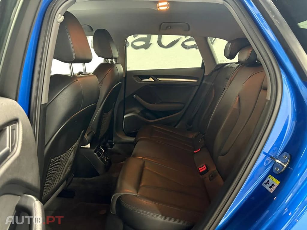 Audi A3 Sportback 30 TFSI S-line