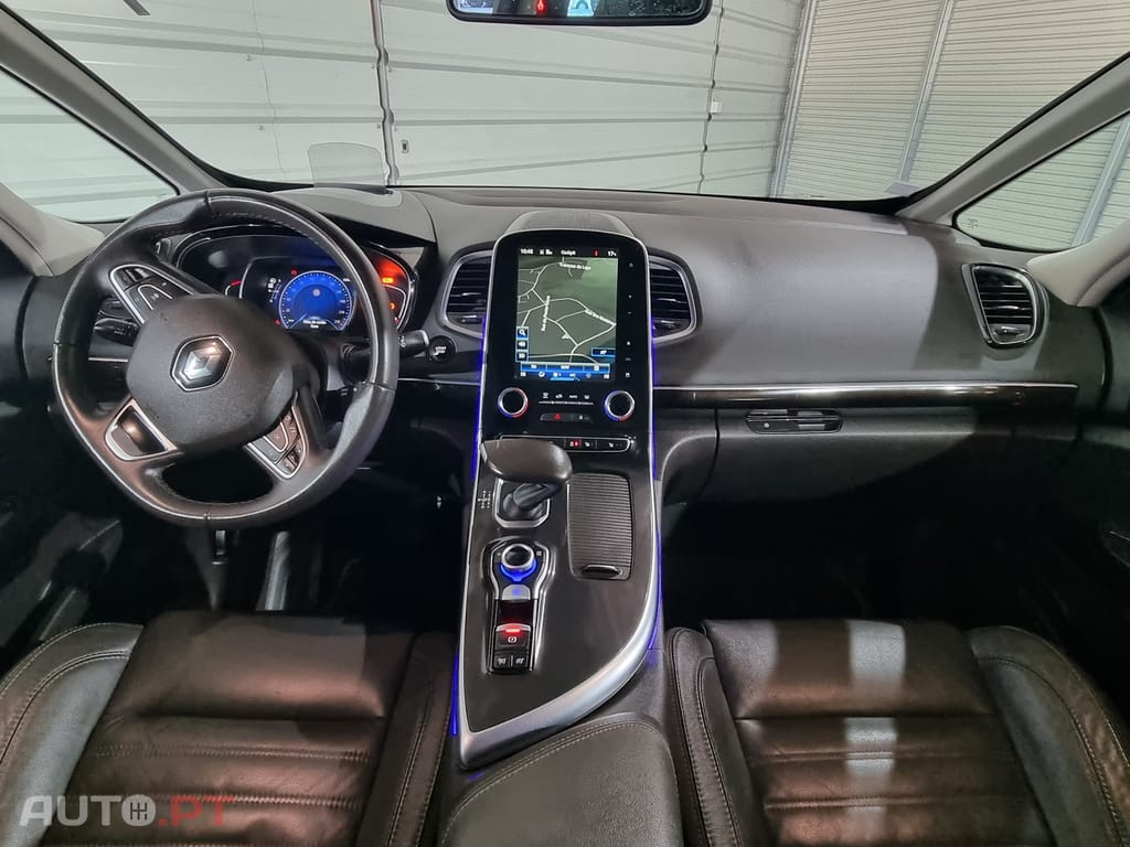 Renault Espace 1.6 dCi Initiale Paris EDC