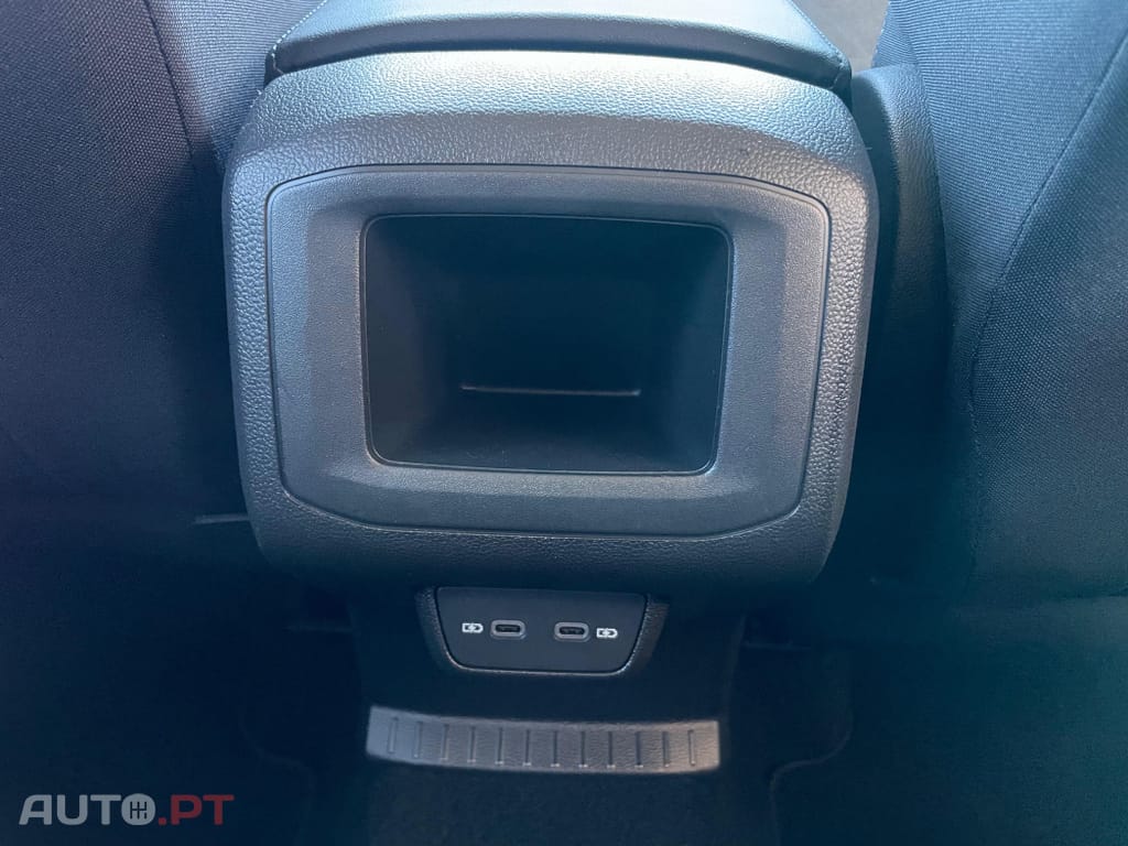 Volkswagen T-Cross 1.0 TSI