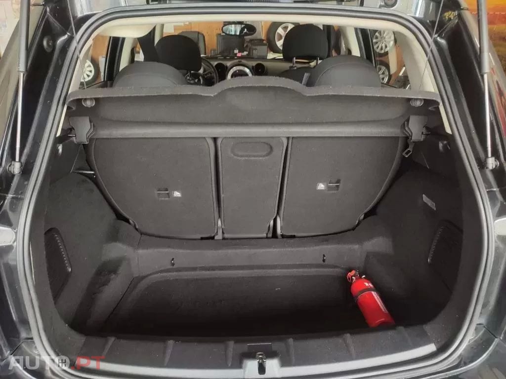 MINI Countryman One D