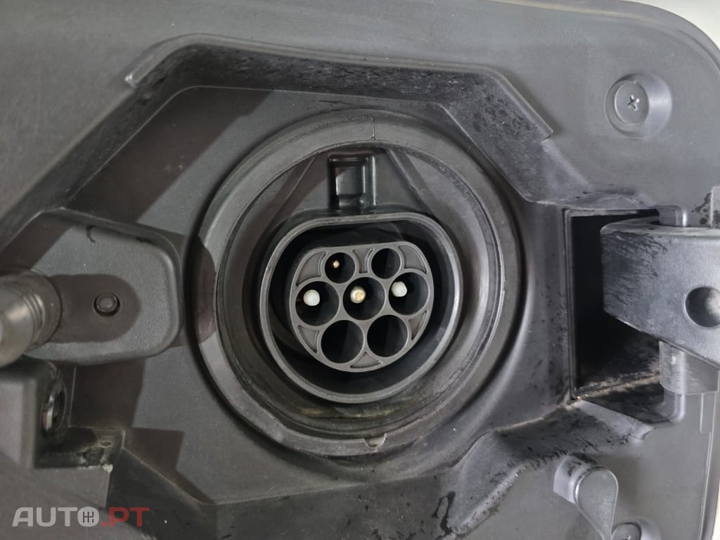 Toyota RAV4 2.5 Plug-in Hybrid Square Collection