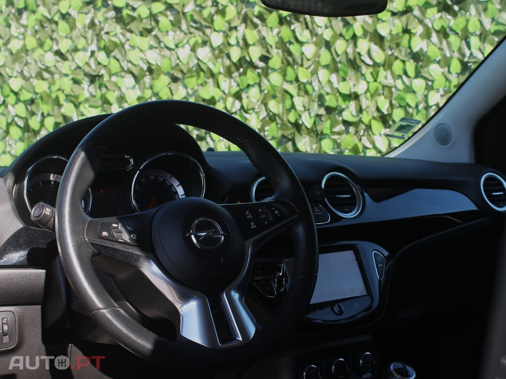 Opel Adam 1.0 T Slam 115cv