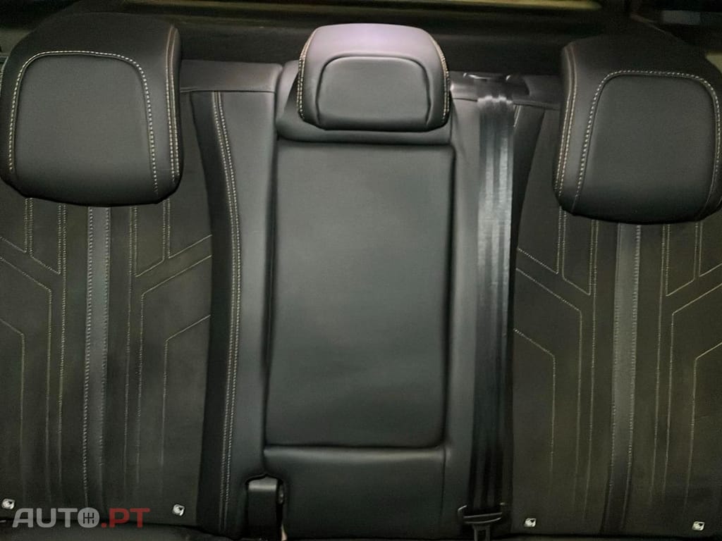 Peugeot 3008 1.6 Hybrid GT Pack e-EAT8