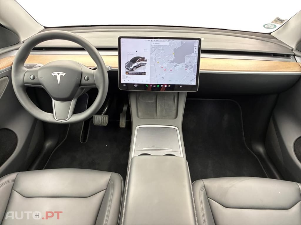 Tesla Model Y Long Range Dual Motor AWD