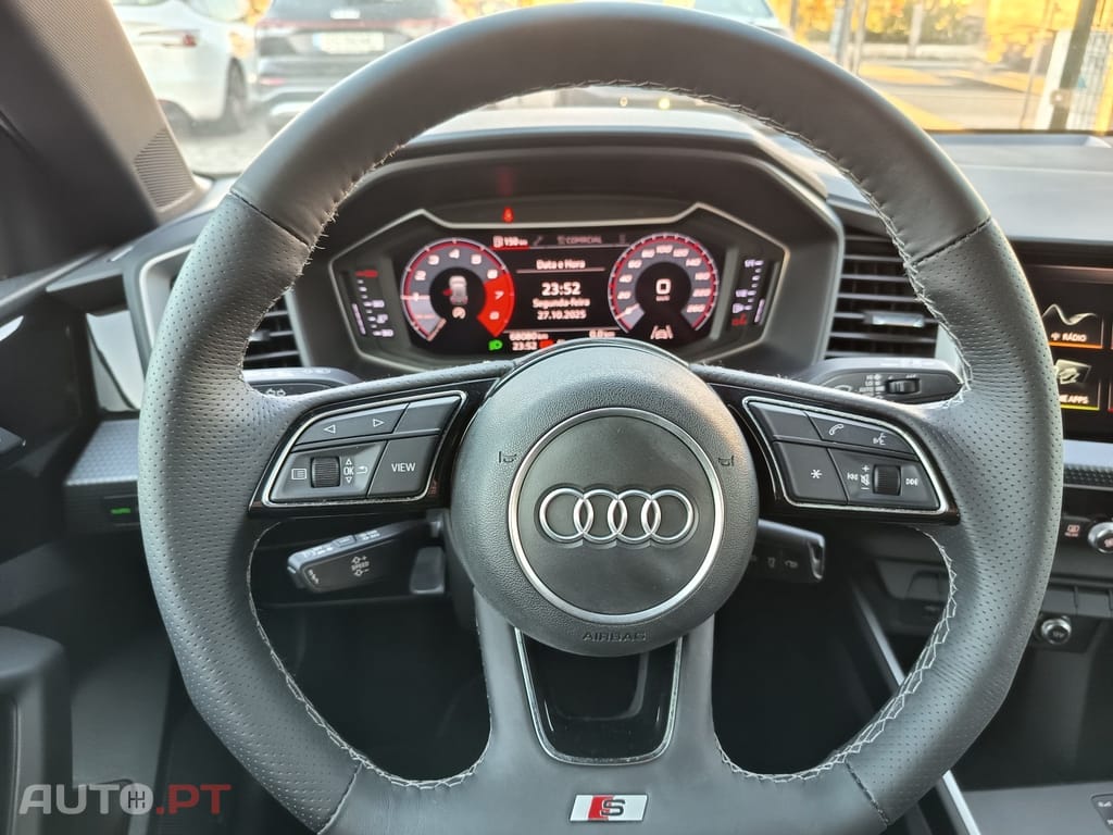 Audi A1 25 TFSI S line