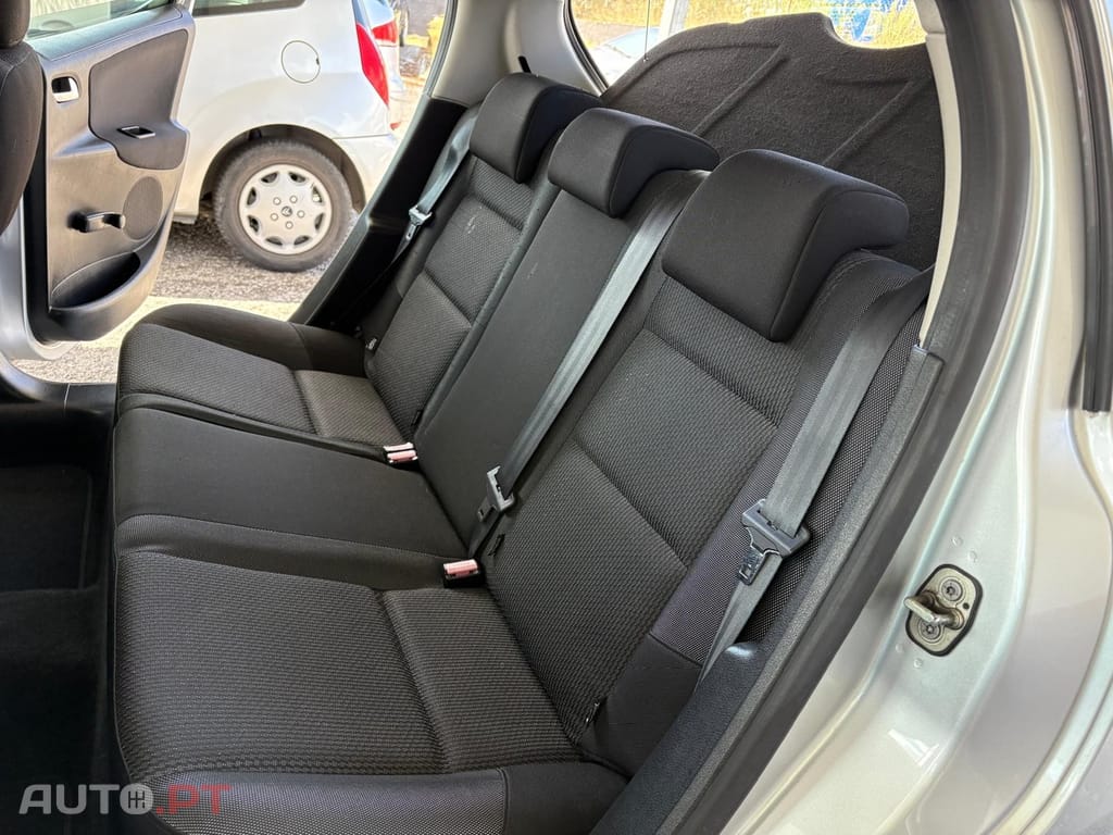 Peugeot 207 1.6 HDi 99g