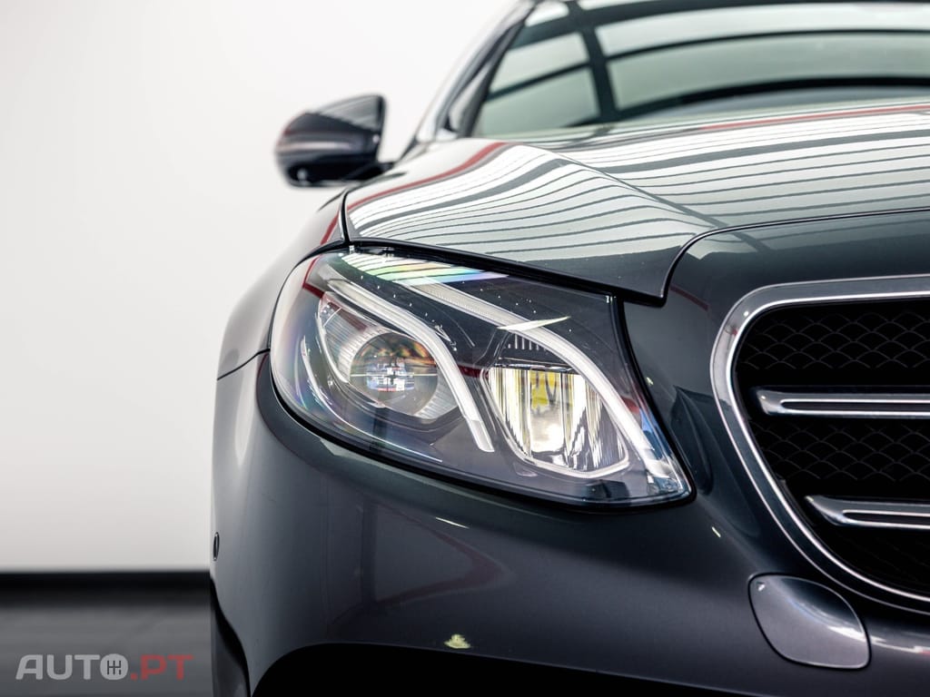 Mercedes-Benz E 220 D AMG