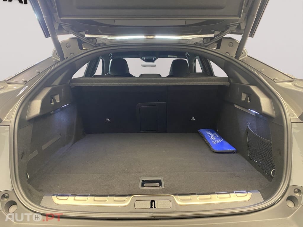 Peugeot 408 1.6 Hybrid GT e-DCS7