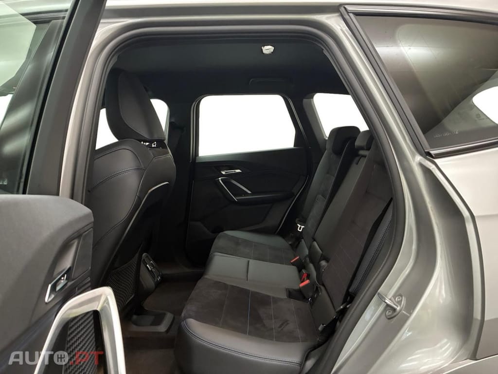 BMW iX1 eDrive20 M Sport