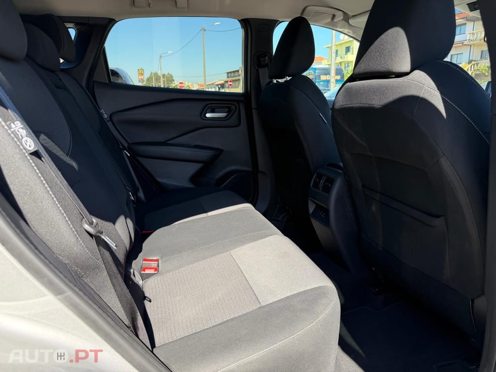 Nissan Qashqai 1.3 DIG-T N-Connecta LED