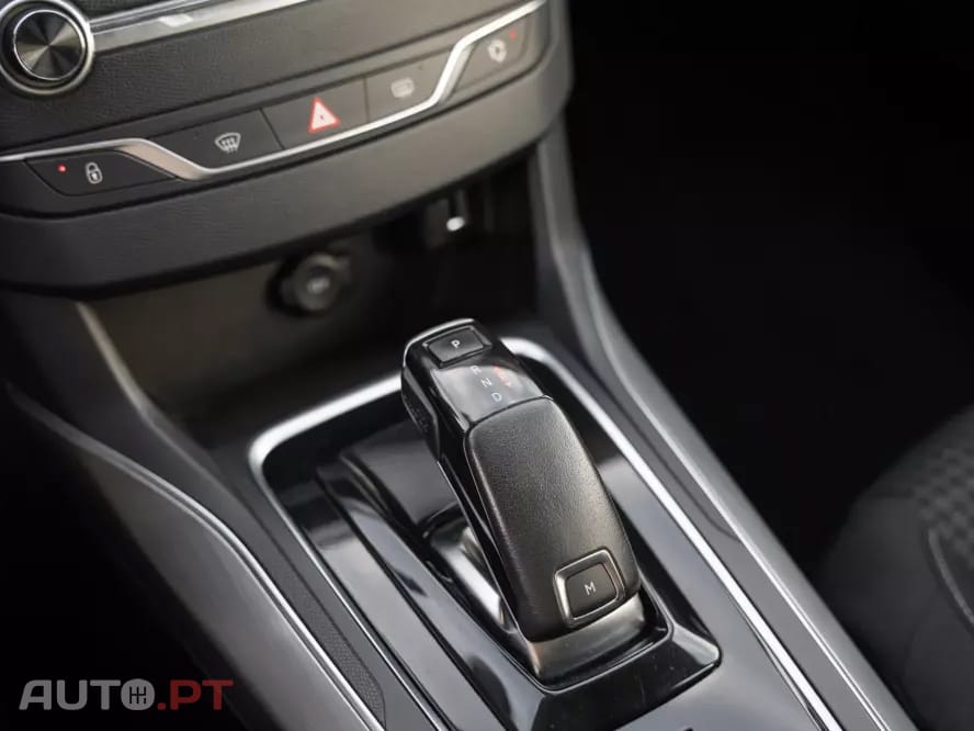 Peugeot 308 SW 1.5 BlueHDi Active EAT8