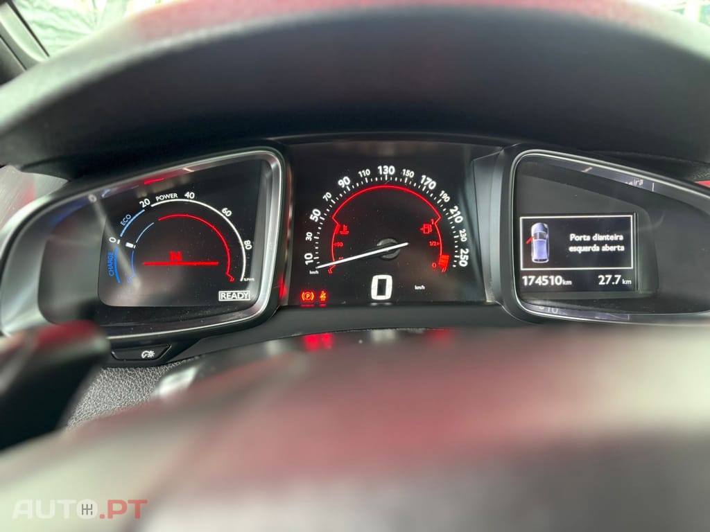 Citroen DS5 2.0 HDi Hybrid4 So Chic CMP6 88g