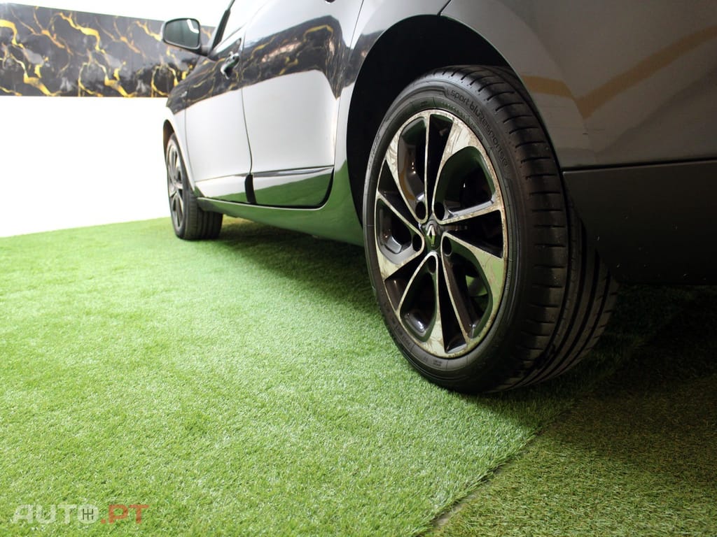 Renault Mégane 1.5 Blue dCi Bose Edition EDC