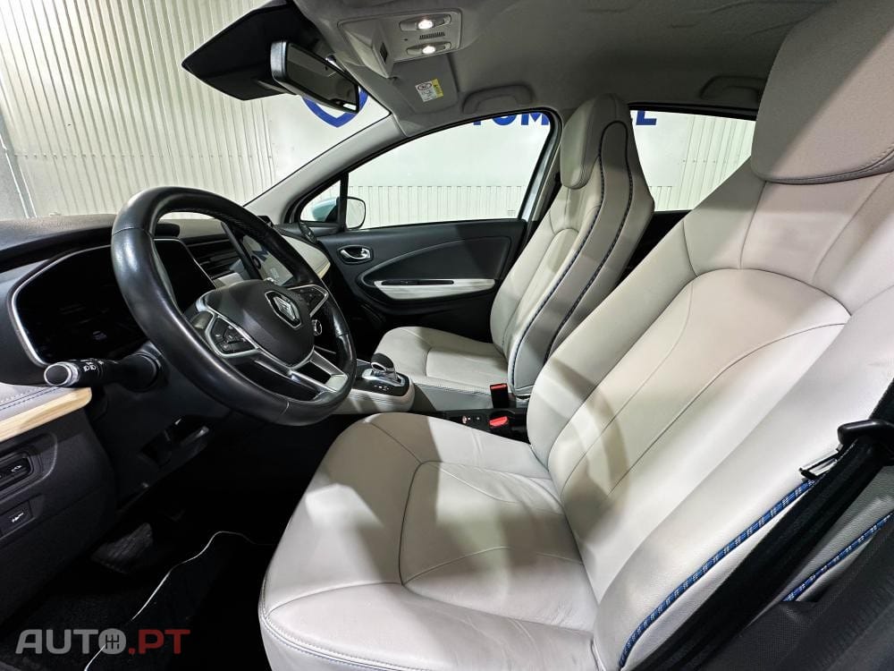 Renault Zoe Outro