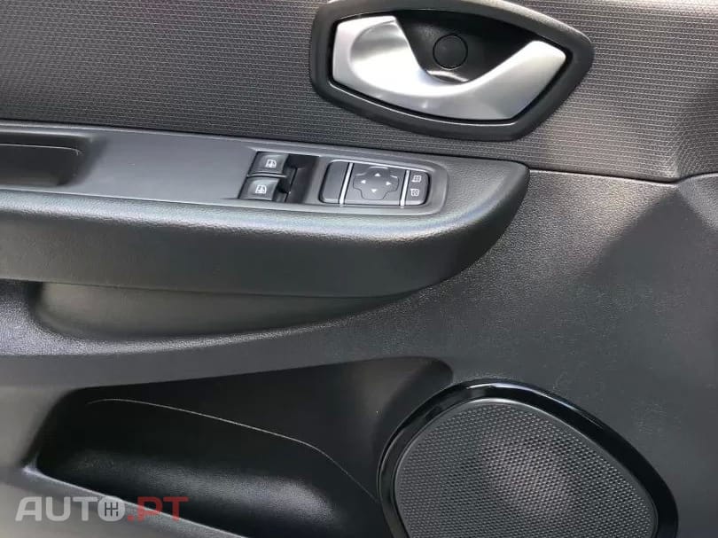 Renault Clio (Energy) TCe 90 Start & Stop LIMITED